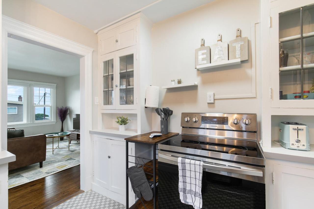 Alki Beach, 3Br, Prime Location, Steps To Beach Villa Seattle Eksteriør bilde