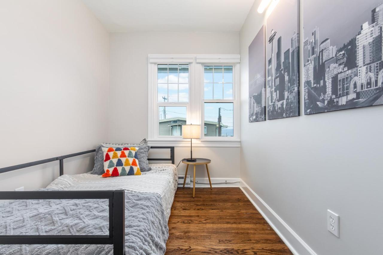 Alki Beach, 3Br, Prime Location, Steps To Beach Villa Seattle Eksteriør bilde